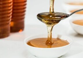 honey-1006972_1920